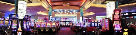 Roda Crazy Time dengan bonus rounds dan multiplier di studio jakarta slot88